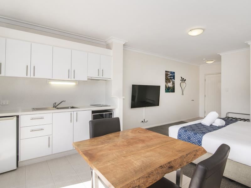 130/1 Resort Place, Gnarabup
