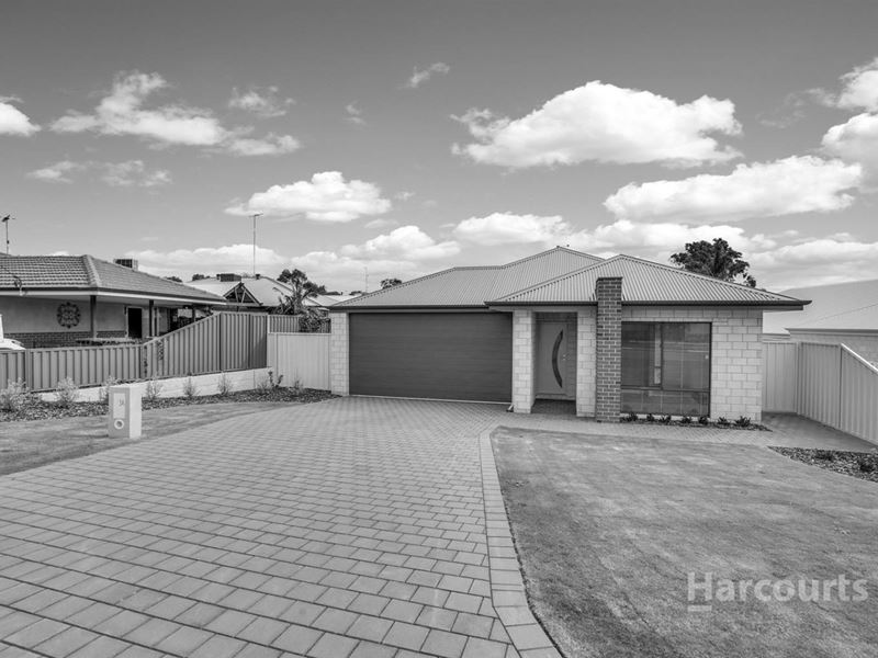 3B Kybra Street, Falcon