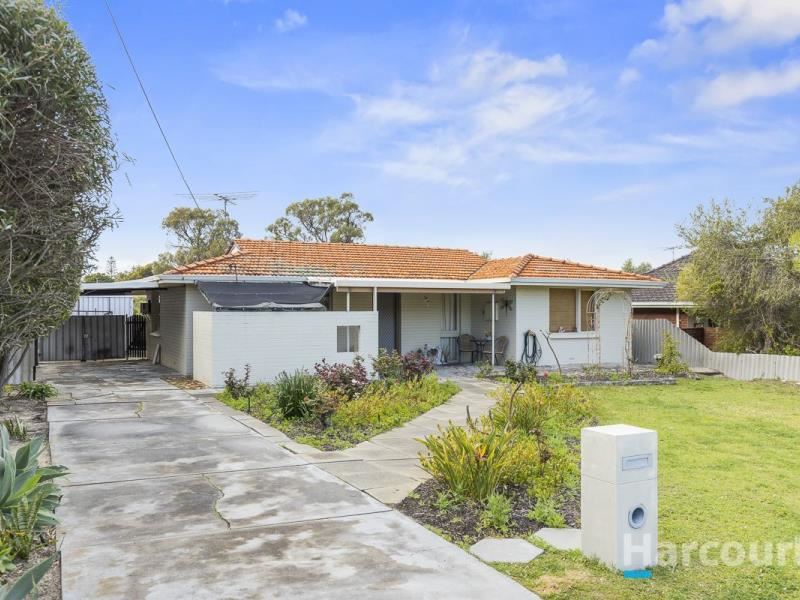 22 Macedon Place, Craigie WA 6025