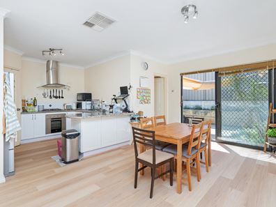 5/26 Montrose Way, Nollamara WA 6061