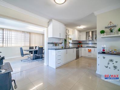34 Hollett Road, Morley WA 6062