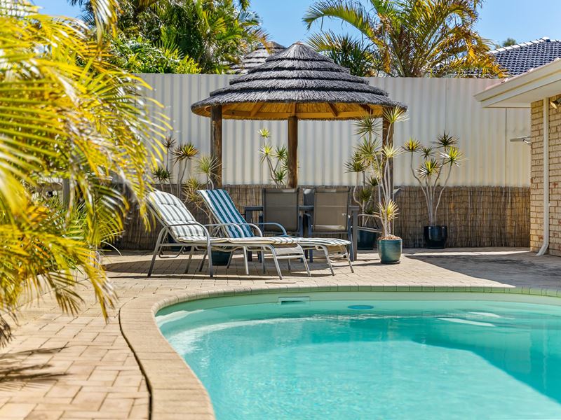 52 Bernedale Way, Duncraig