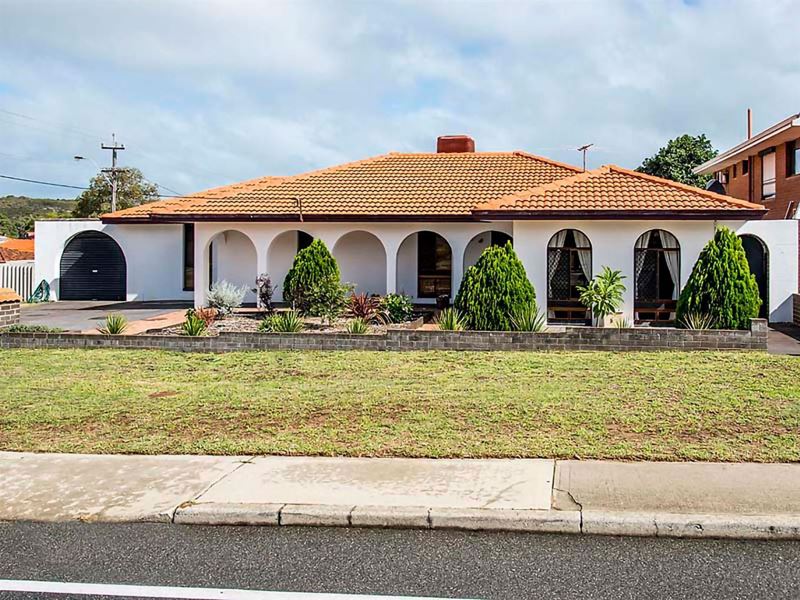61 Hamilton Road, Hamilton Hill