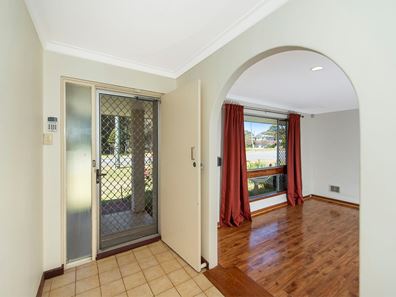 19 WANNDINA AVENUE, Dianella WA 6059