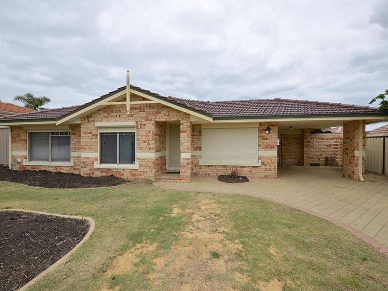 4 Elkington Mews, Clarkson WA 6030