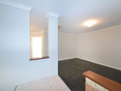 4 Elkington Mews, Clarkson WA 6030