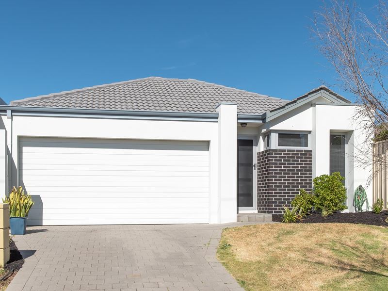 6 Ambleside Close, Balga WA 6061