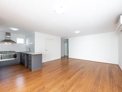 6 Ambleside Close, Balga WA 6061