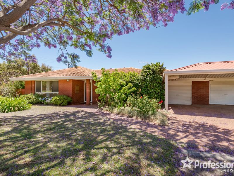 12 Stringy Bark Ramble, Willetton