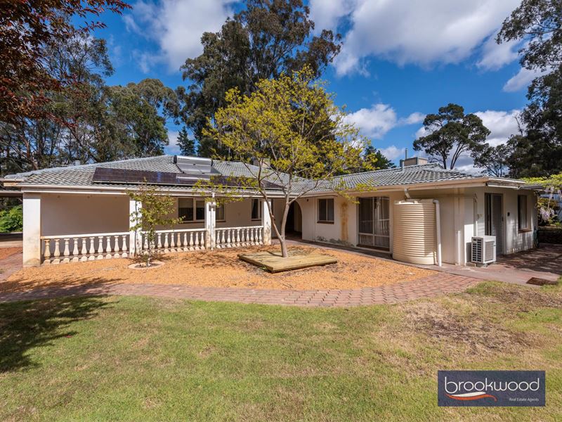 1276 Bernard Street, Mount Helena