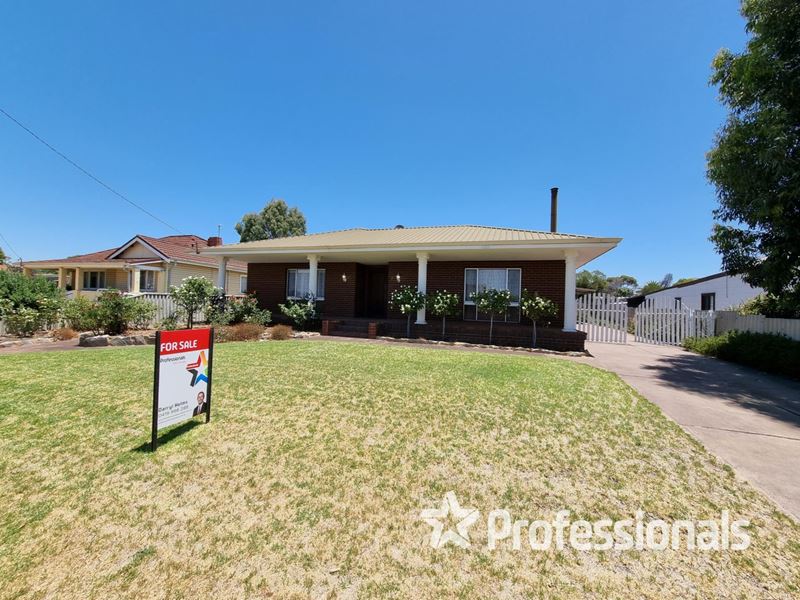 7 May Street, Narrogin