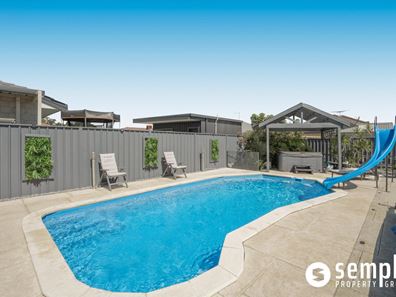 17 Jerrat Mews, Atwell WA 6164