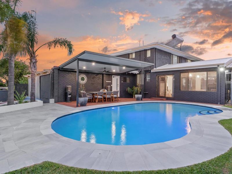 11 Ricketts Way, Greenwood