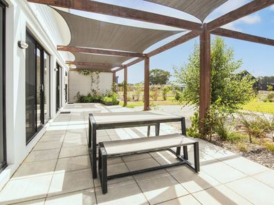 40 McDermott Parade, Witchcliffe, Margaret River WA 6285