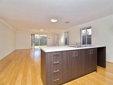 15 Chilvers Street, Baldivis WA 6171