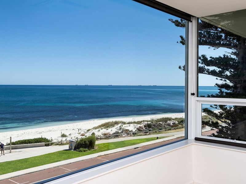 5/76 Marine Parade, Cottesloe