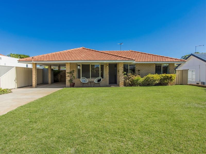 39a Fourth Avenue, Shoalwater WA 6169