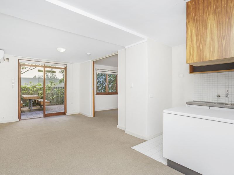 2/548 William  Street, Mount Lawley