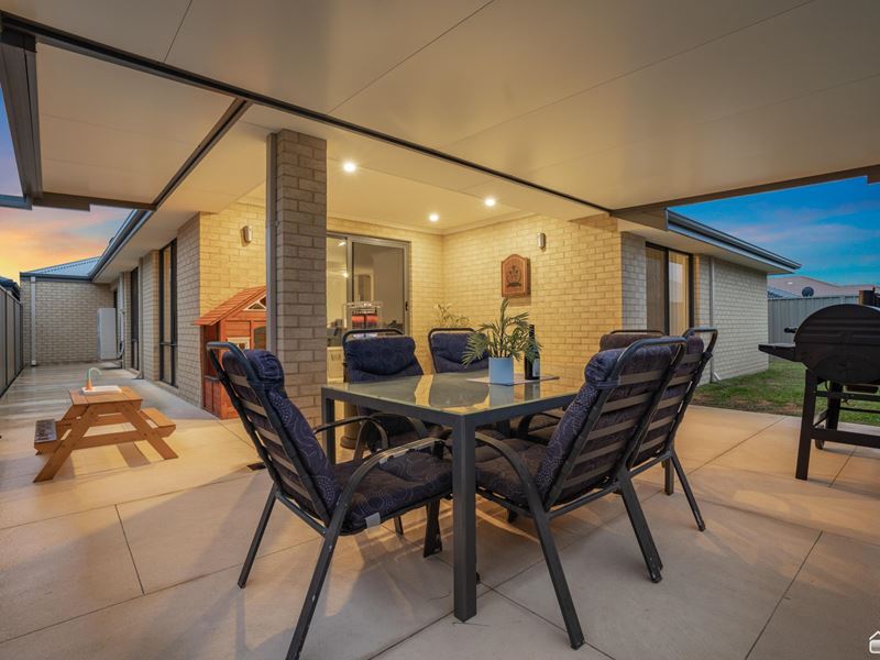 24 Malabar Street, Byford