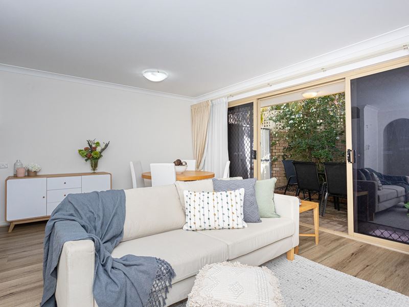 19/47 Arnisdale Rd, Duncraig