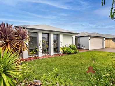 10 Binar Way, Dalyellup WA 6230