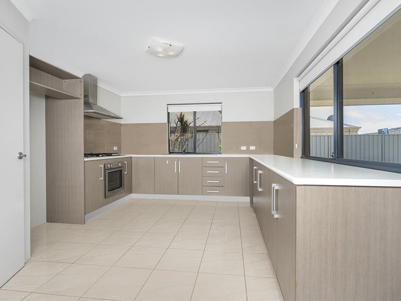 13 Poseidon Way, Glenfield
