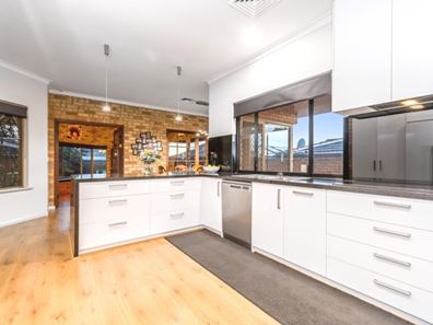 14 Gardenia Terrace, Dianella WA 6059