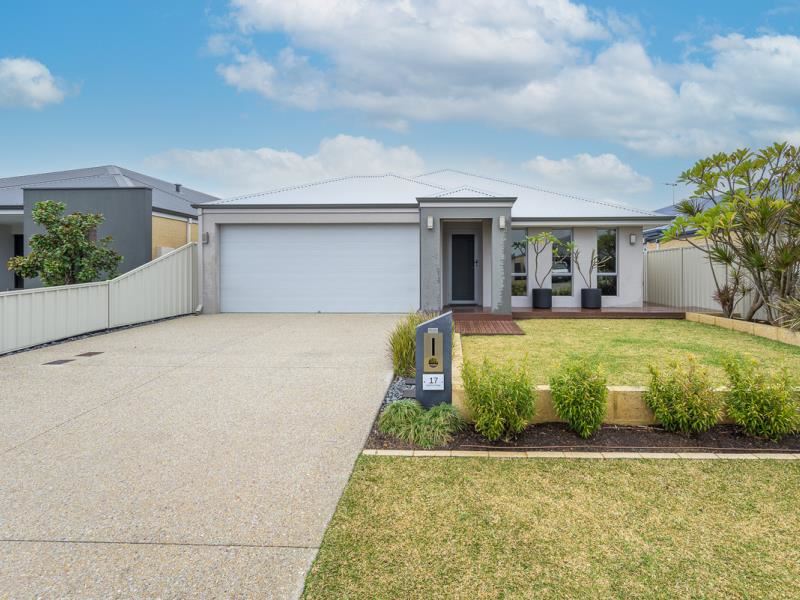 17 Gicha Close, Lake Coogee WA 6166