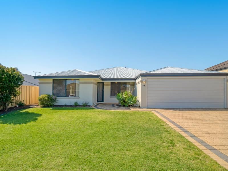 24 Sandringham Drive, Darch