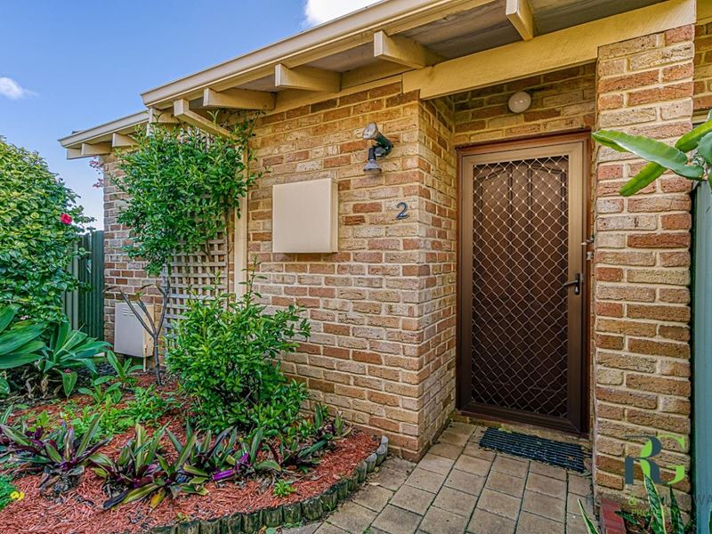 2/59 Point Walter Road, Bicton