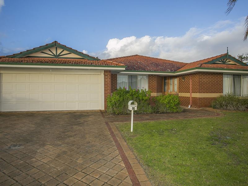 18 Thomasia Street, Huntingdale