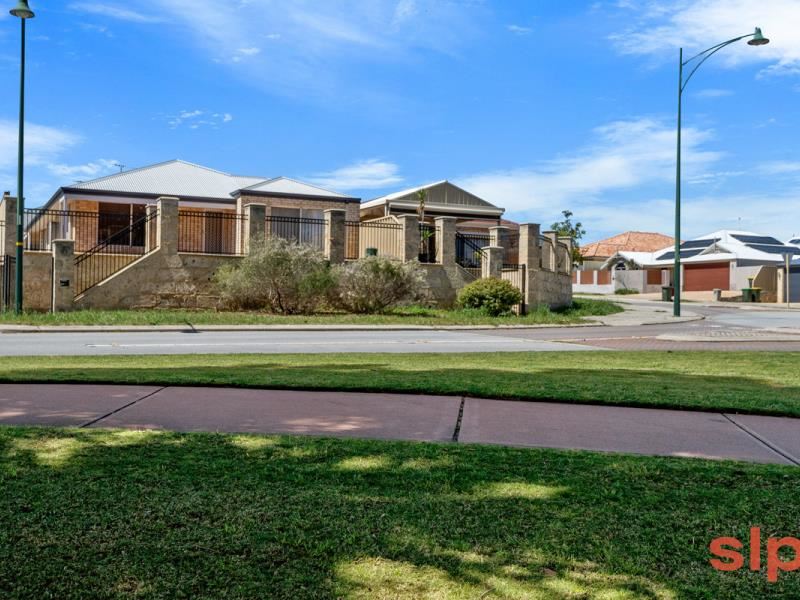 31 Carosa Road, Tapping