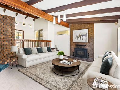 5 Wirilda Crescent, Greenwood WA 6024