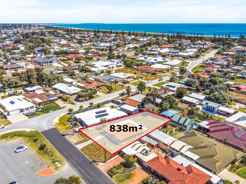 3 Coolawanyah Street, Golden Bay WA 6174