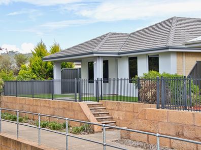 10 Perks Lane, Baldivis WA 6171