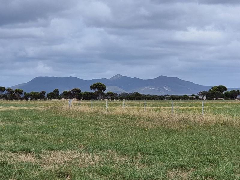118 Steeredale Road, Hopetoun