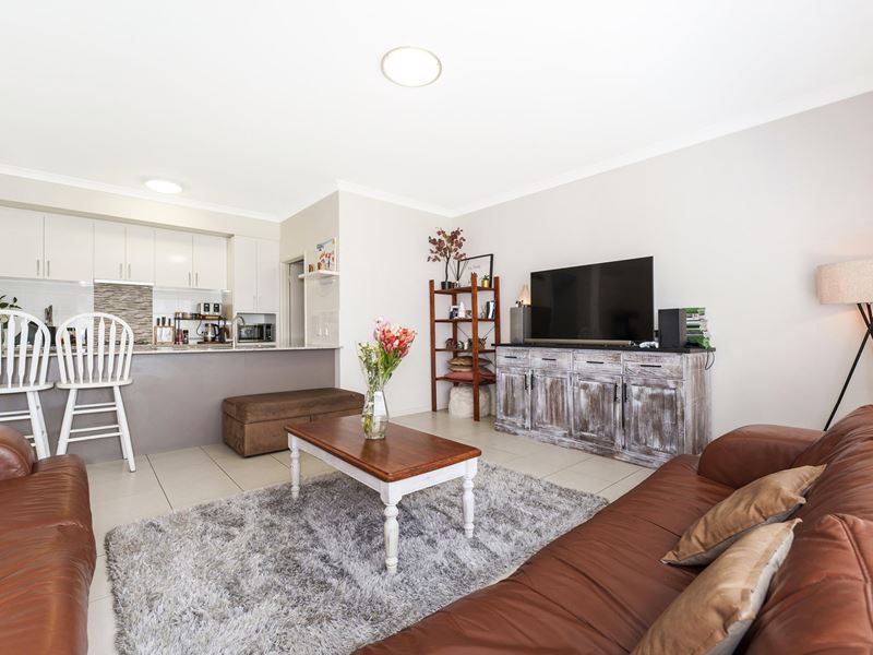 12/2 Louvre Way, Baldivis