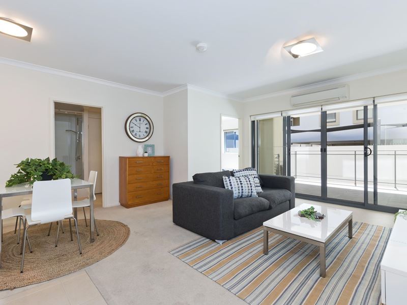 28/18 Wellington Street, East Perth