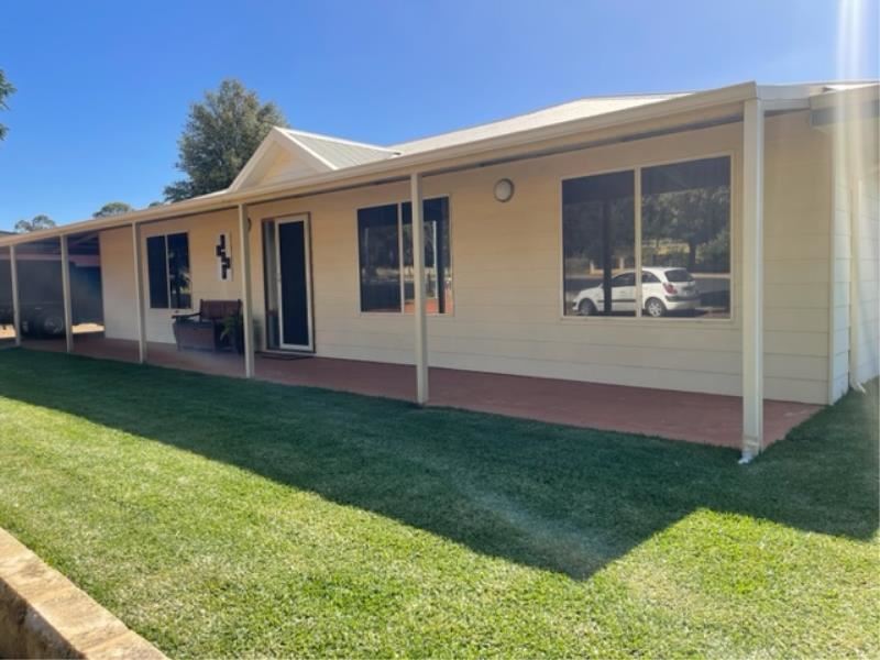 16 Farmers Avenue, Boddington