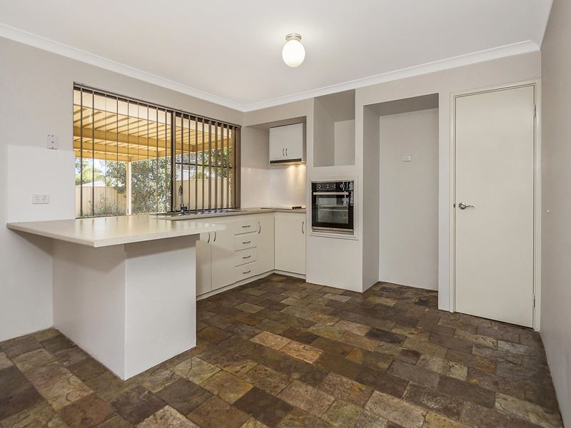 4 Conellan Terrace, Parmelia WA 6167