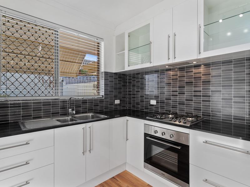 2/108-110 Flinders Street, Yokine