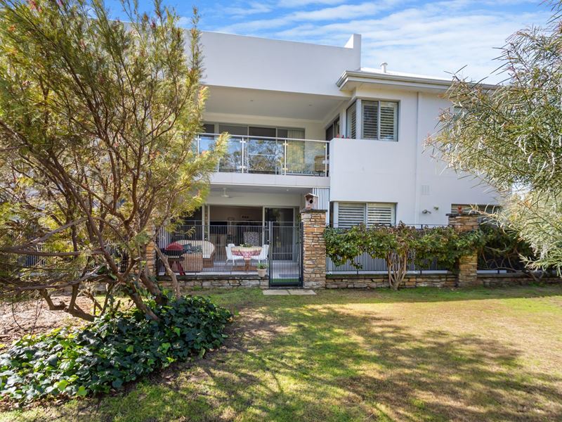 1 Pinnata Mews, Churchlands