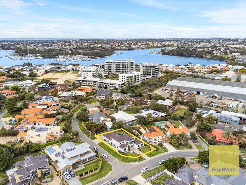 12 Vlamingh Parade, Mosman Park