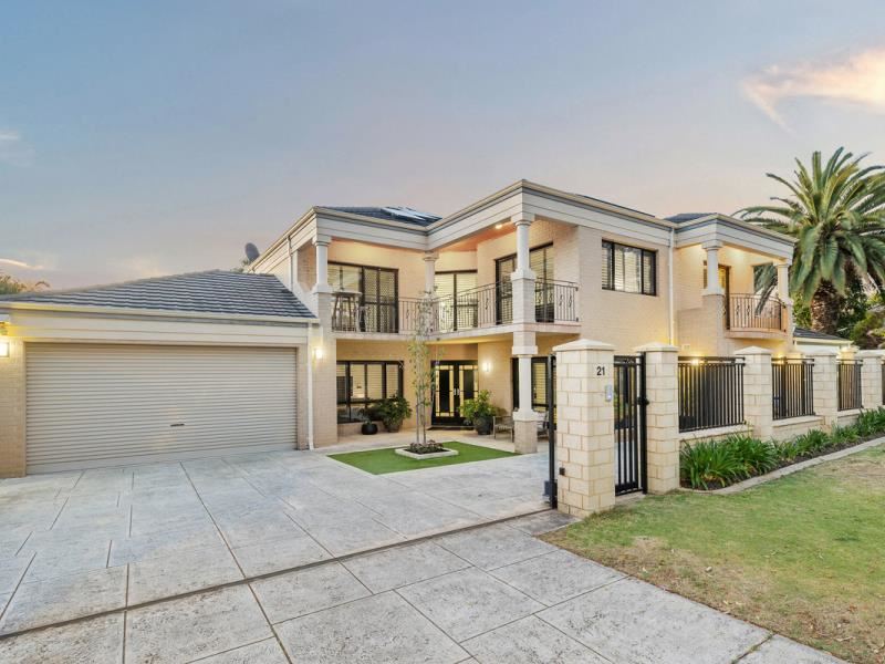21 Unwin Avenue, Wembley Downs