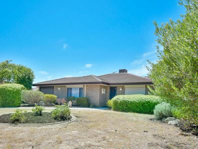 3 St Andrews Loop, Cooloongup WA 6168