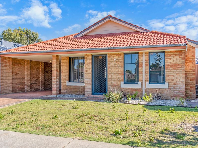 2/2 Moreton Crescent, Warnbro