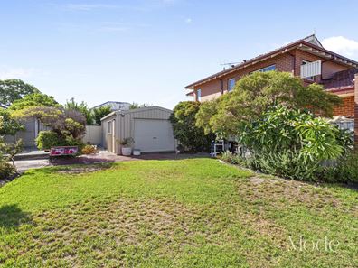 24 Pulo Road, Brentwood WA 6153