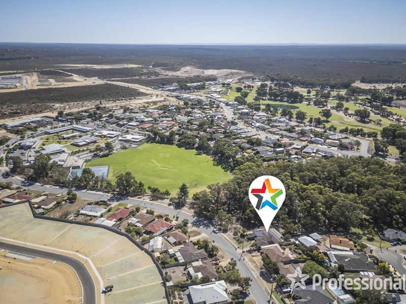 72 Moorpark Avenue, Yanchep