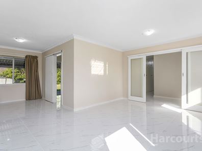 33 Peel Street, Mandurah WA 6210