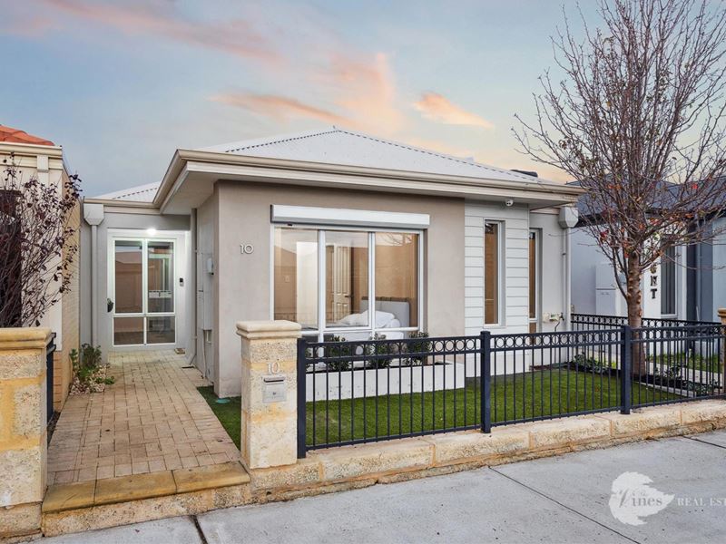 10 Kinlock Way, Aveley